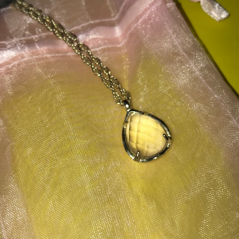 Kendra Scott kiri teardrop necklace